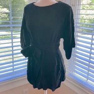 A Pea in the Pod black maternity blouse